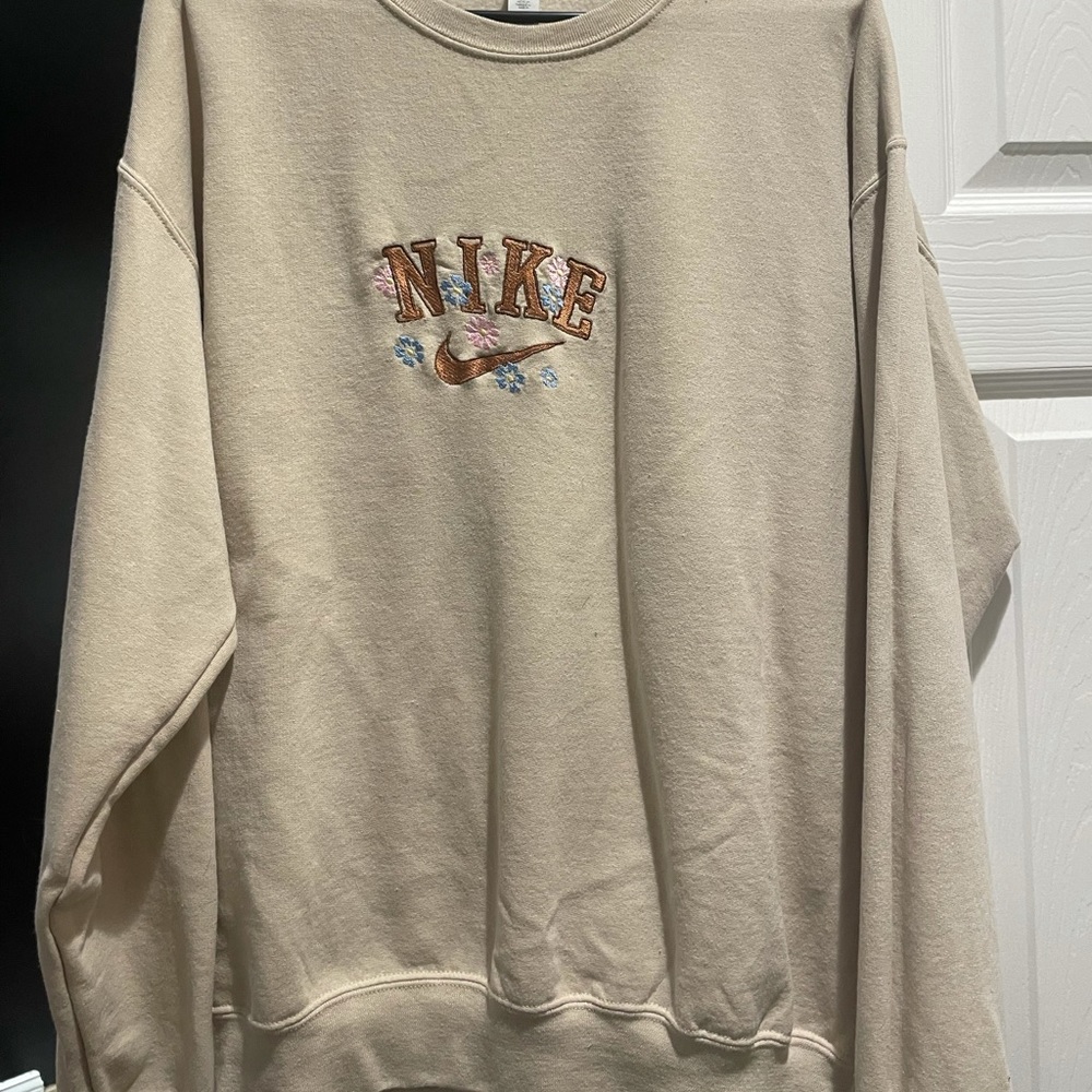 *FAKE* NIKE embroidered pullover